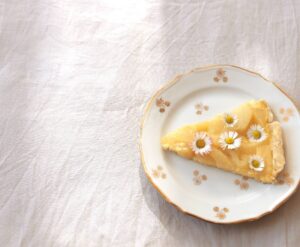 Lire la suite à propos de l’article Tarte aux poires, amandes avec une crème au citron